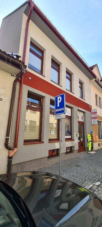 Centrum Apartman Leyla Bardejov Extérieur photo