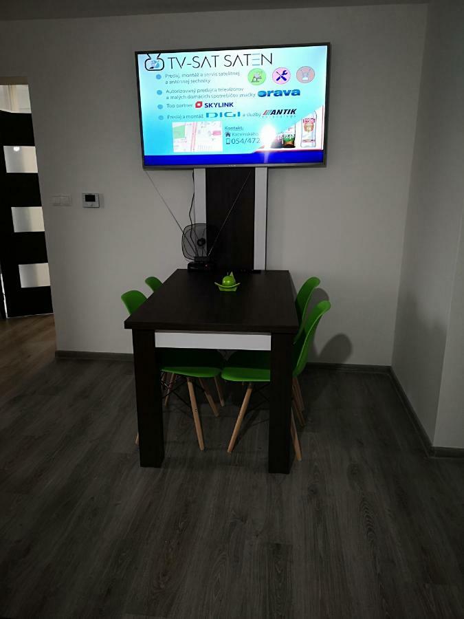 Centrum Apartman Leyla Bardejov Extérieur photo