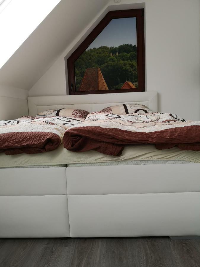 Centrum Apartman Leyla Bardejov Extérieur photo