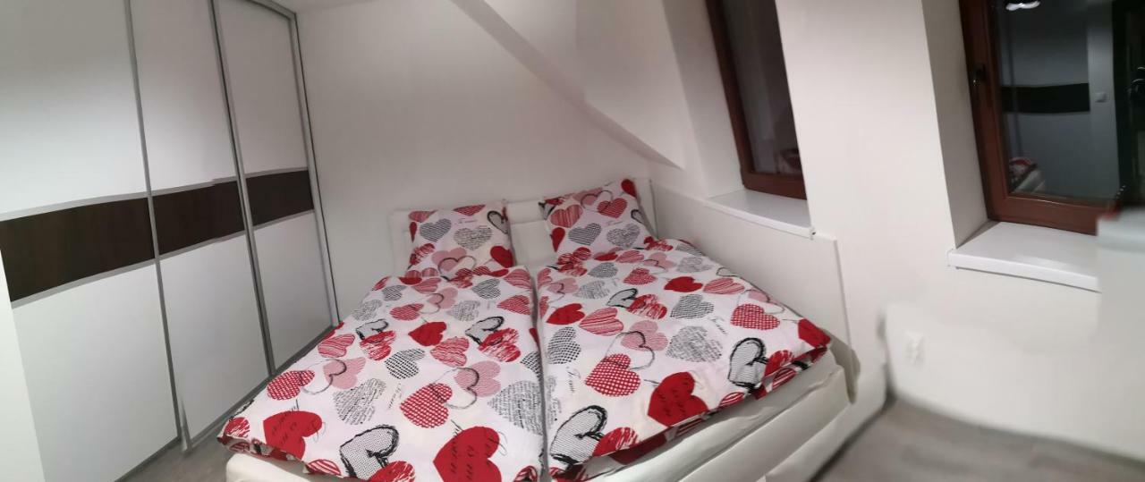 Centrum Apartman Leyla Bardejov Extérieur photo
